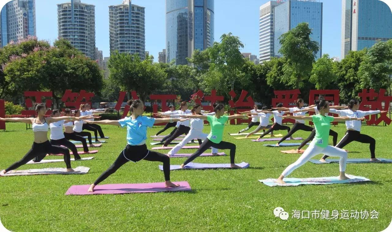 长沙瑜伽教练班培训_北京肚皮舞教练班培训_2023济南健身教练培训班