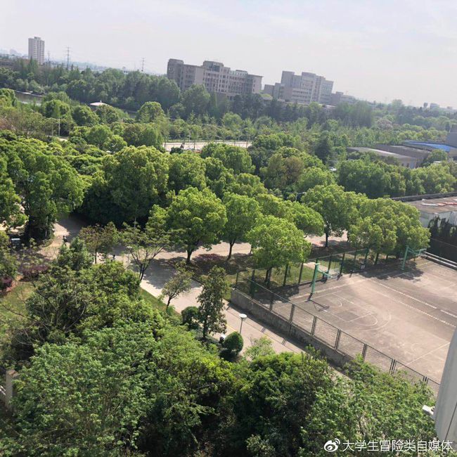 白城师范学院宿舍_白城师范学院宿舍床尺寸_白城师范大学寝室