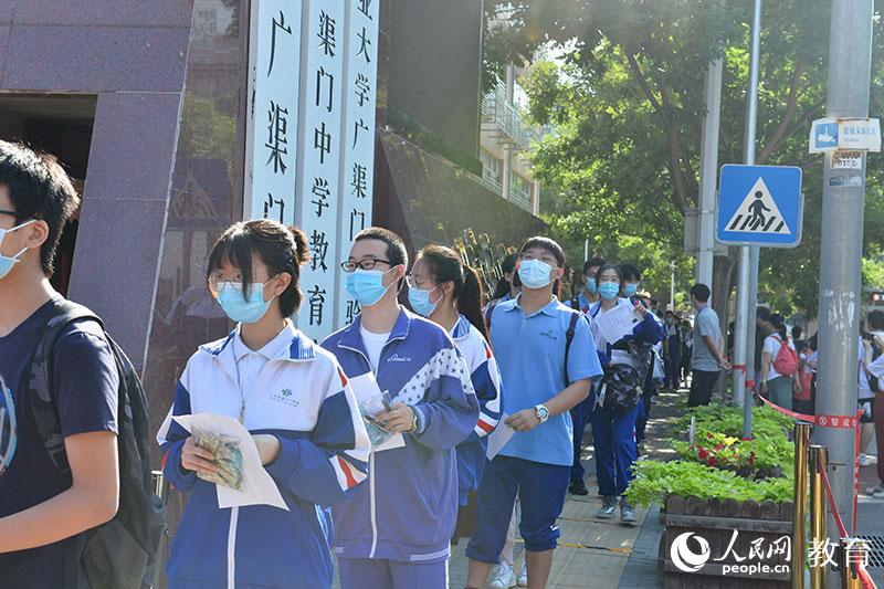 北大录取0分作文_零分作文被北大录取_北京大学作文满分