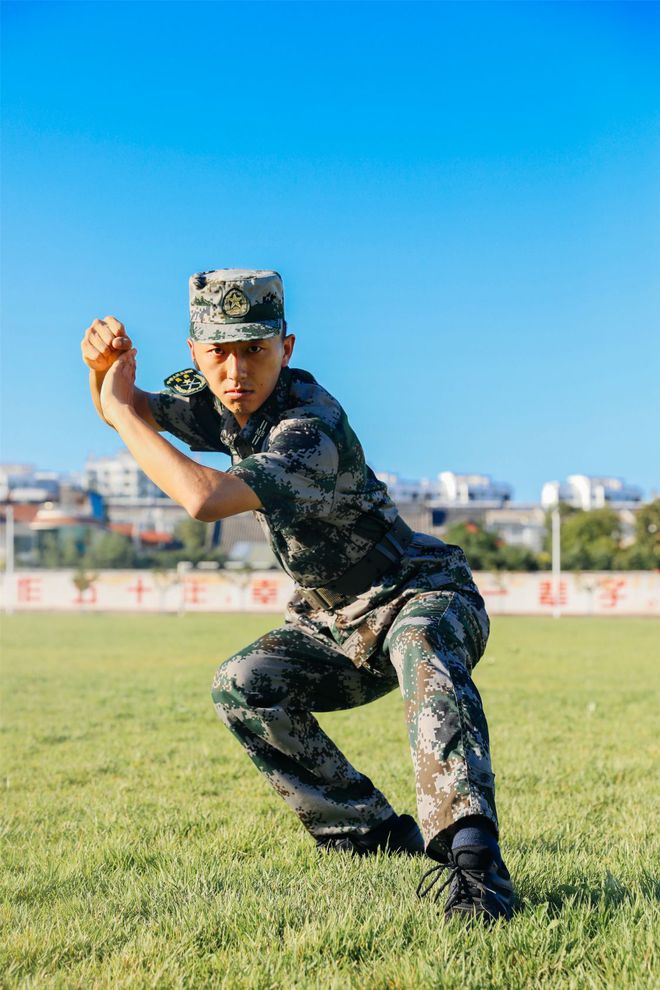 大学军训多少天_军训大学_大学军训天数