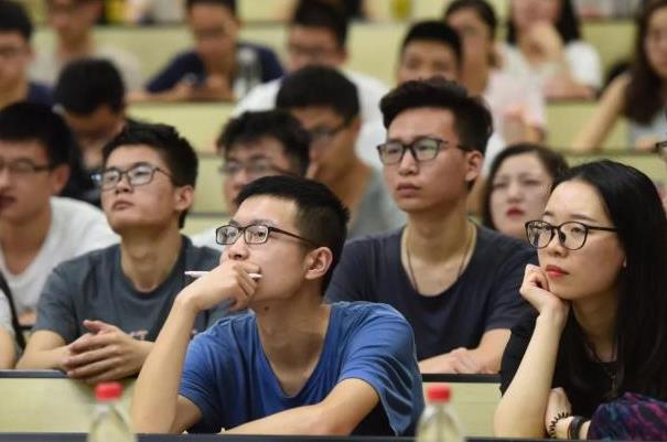 学历顺序排名低高到多少_学历排名从低到高 学历顺序_学历排序由低到高