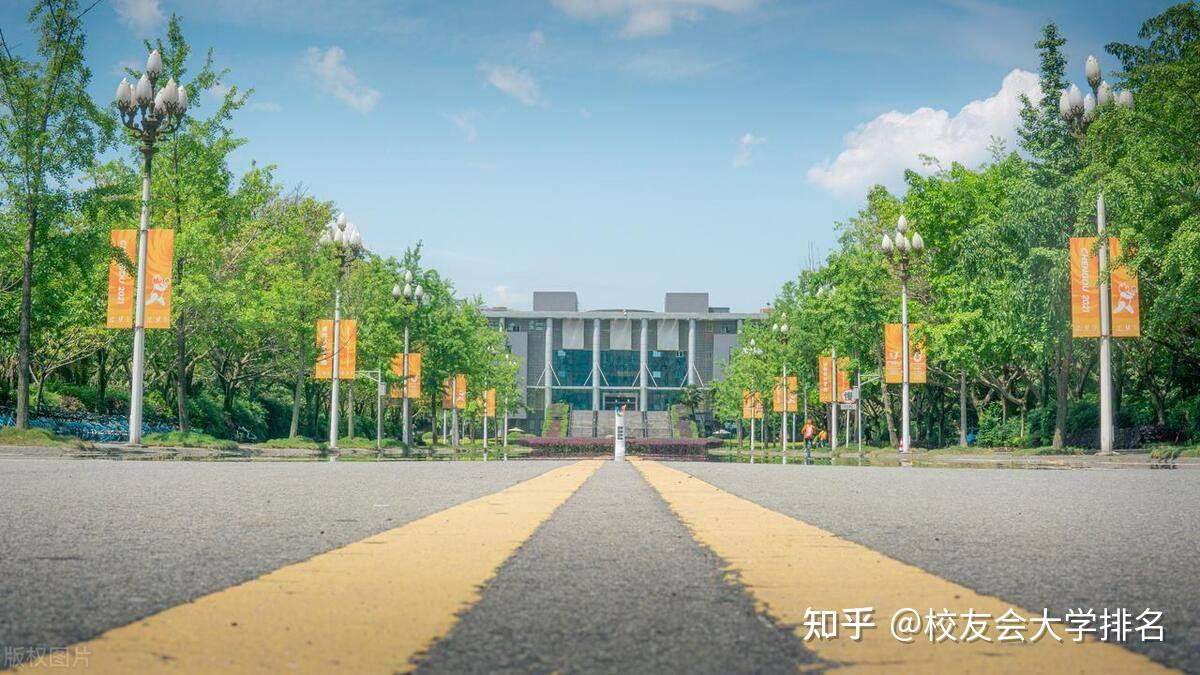 2021年湖南省大学分数线_2024年湖南大学录取分数线_21年湖南大学分数线